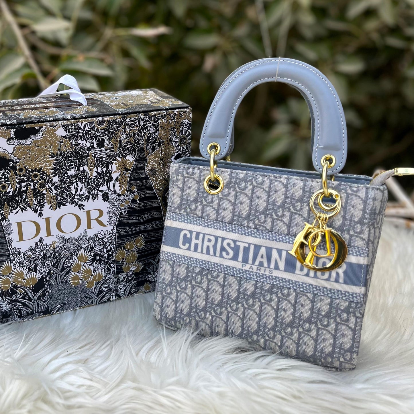 CHIRISTIAN DIOR