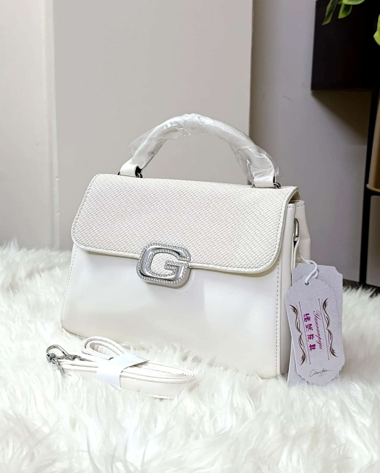 Cross Body Bag With Elegant G Buckle
