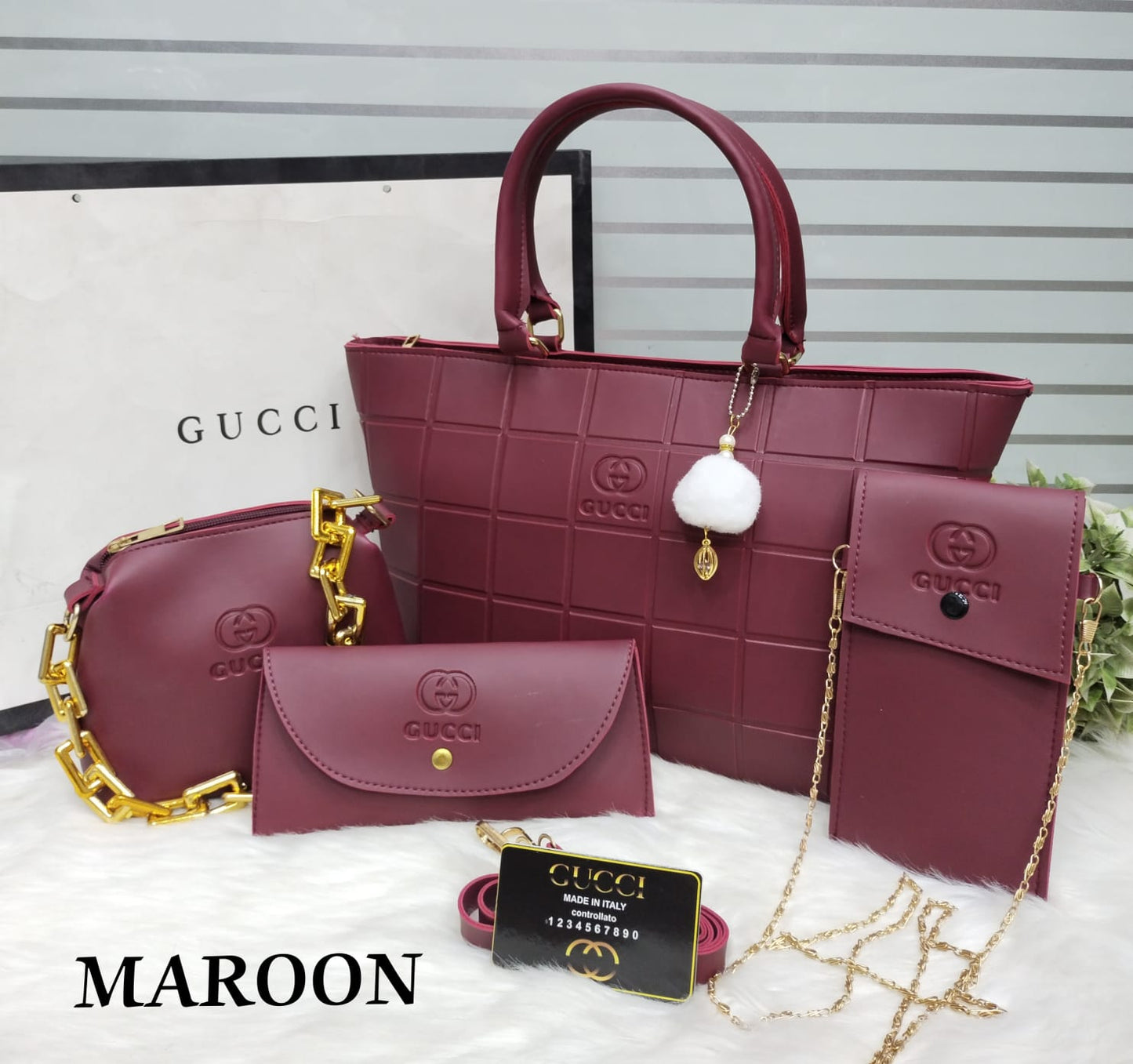Gucci charm set