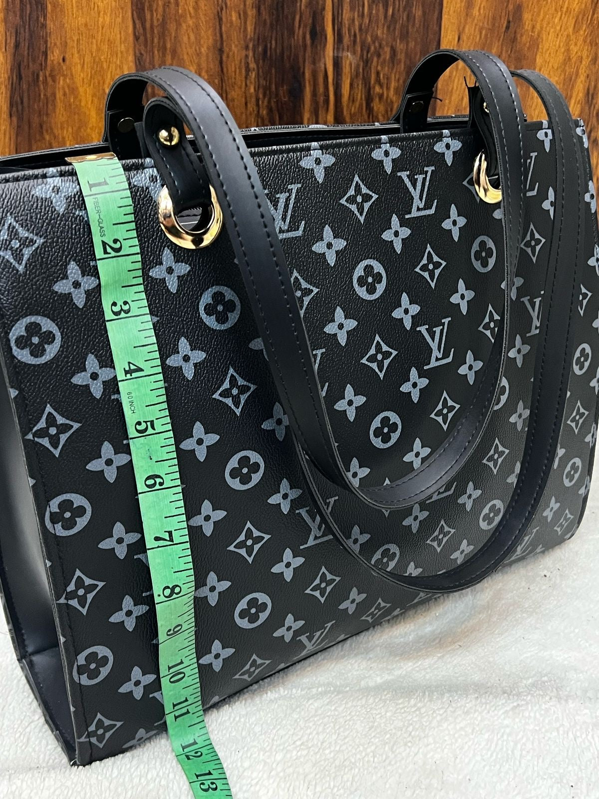 Lv totebag