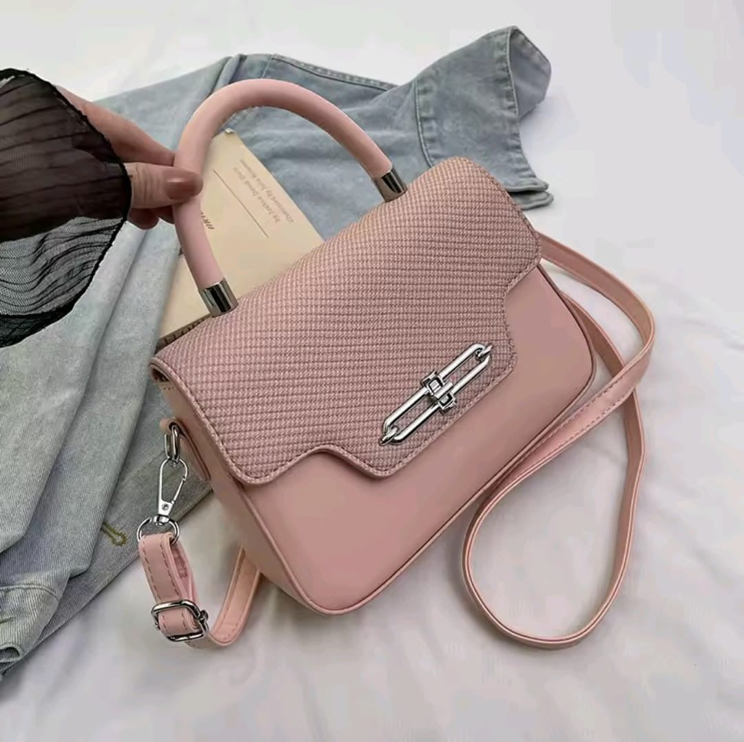 Chic Crossbody