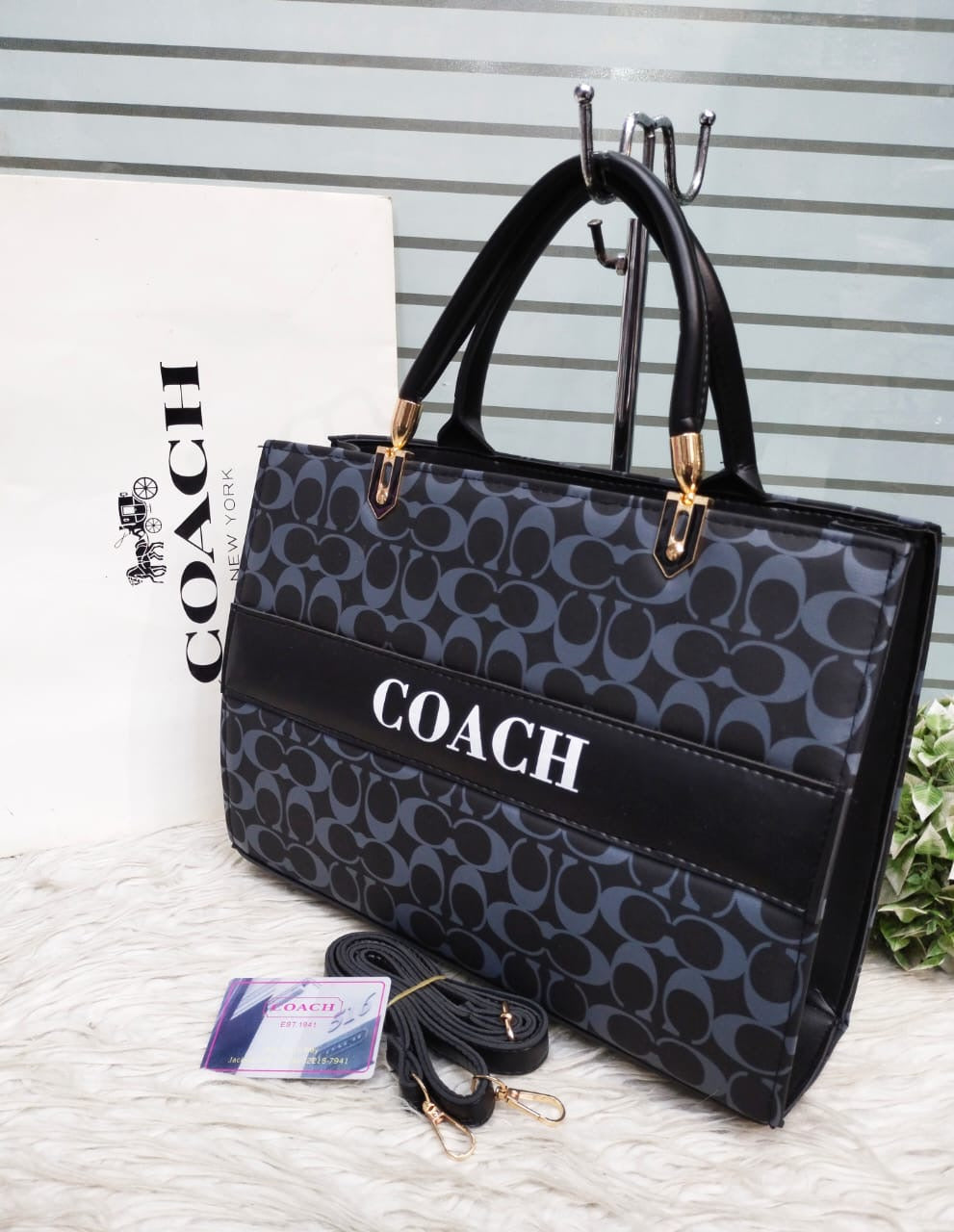 Coach carry