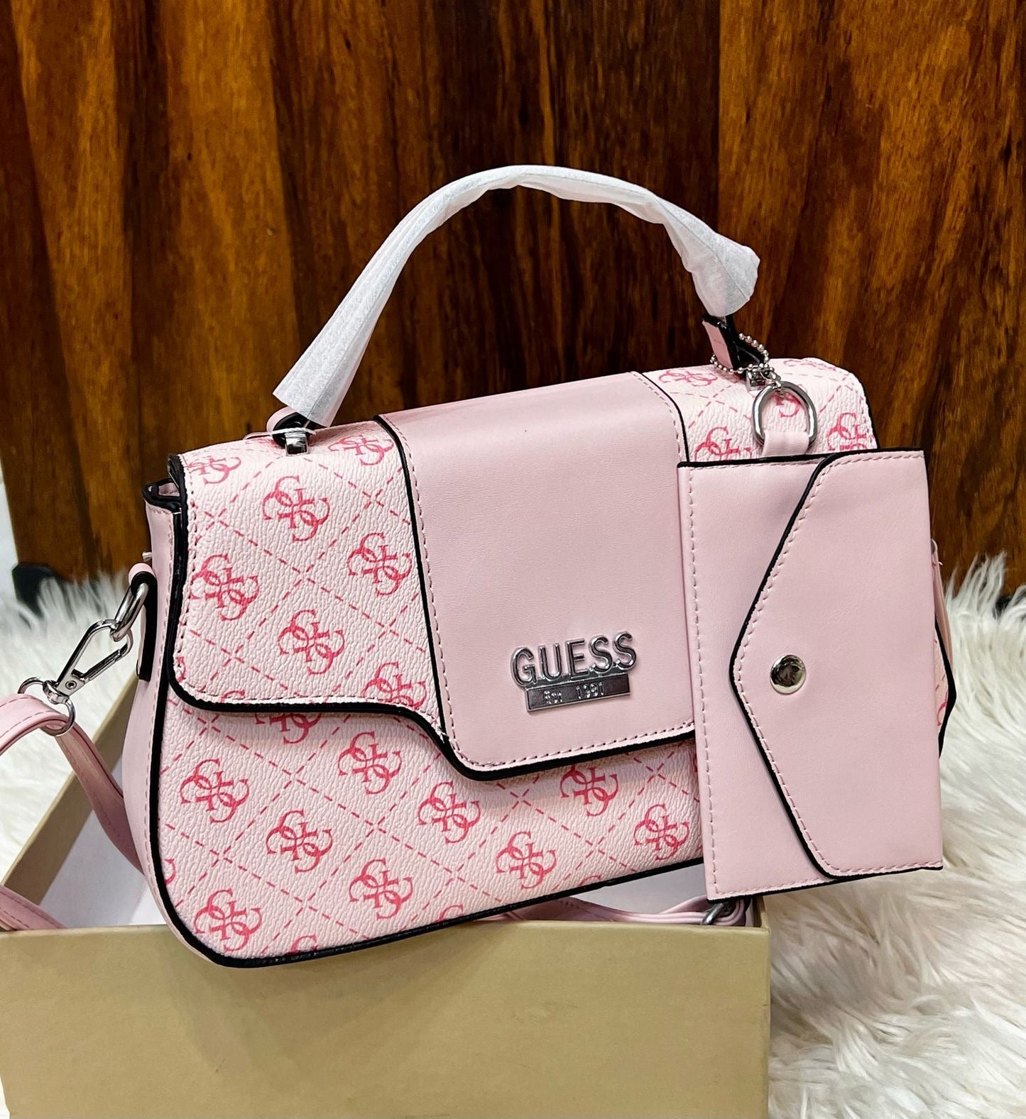 Guess Crossbody