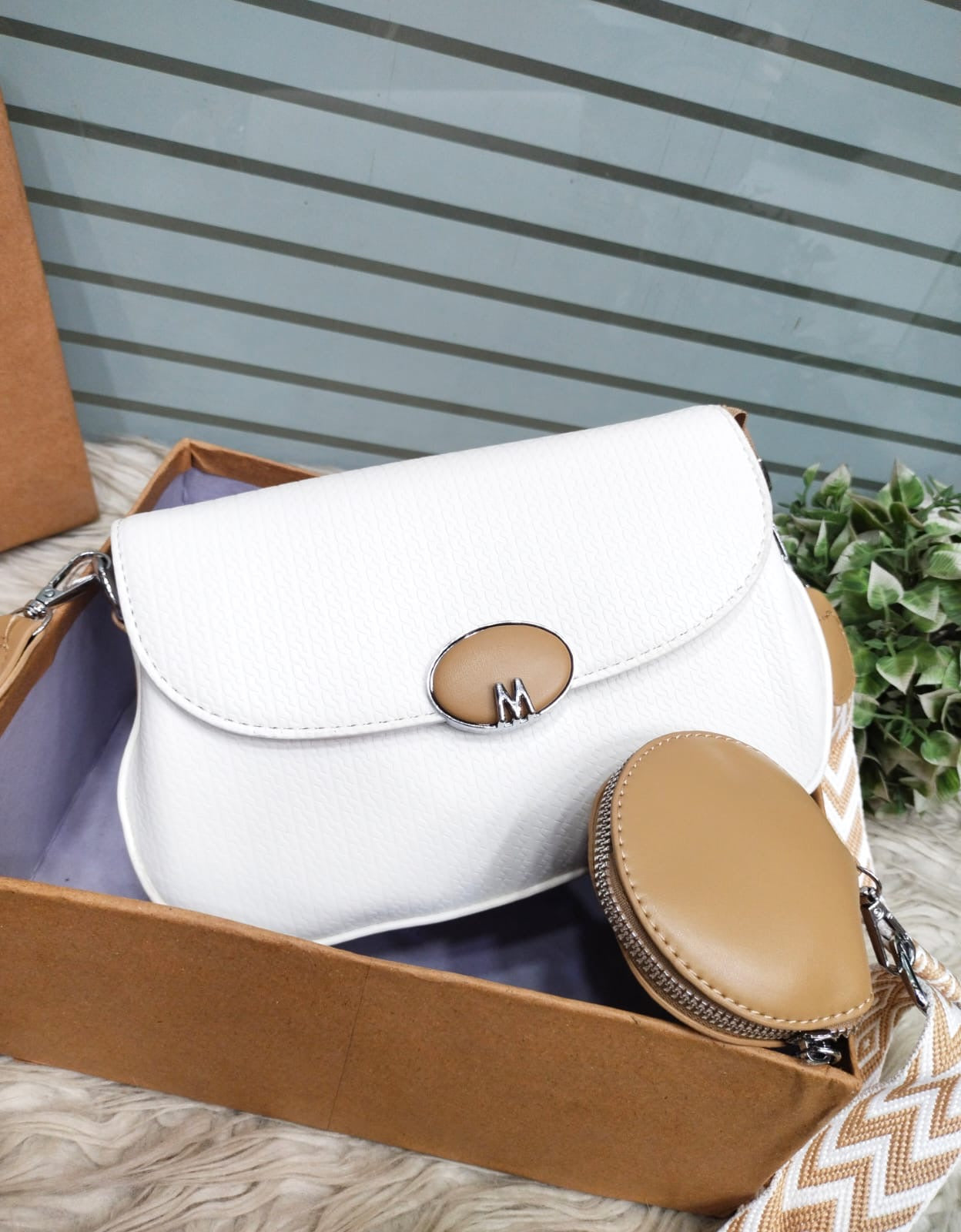 Dusk crossbody