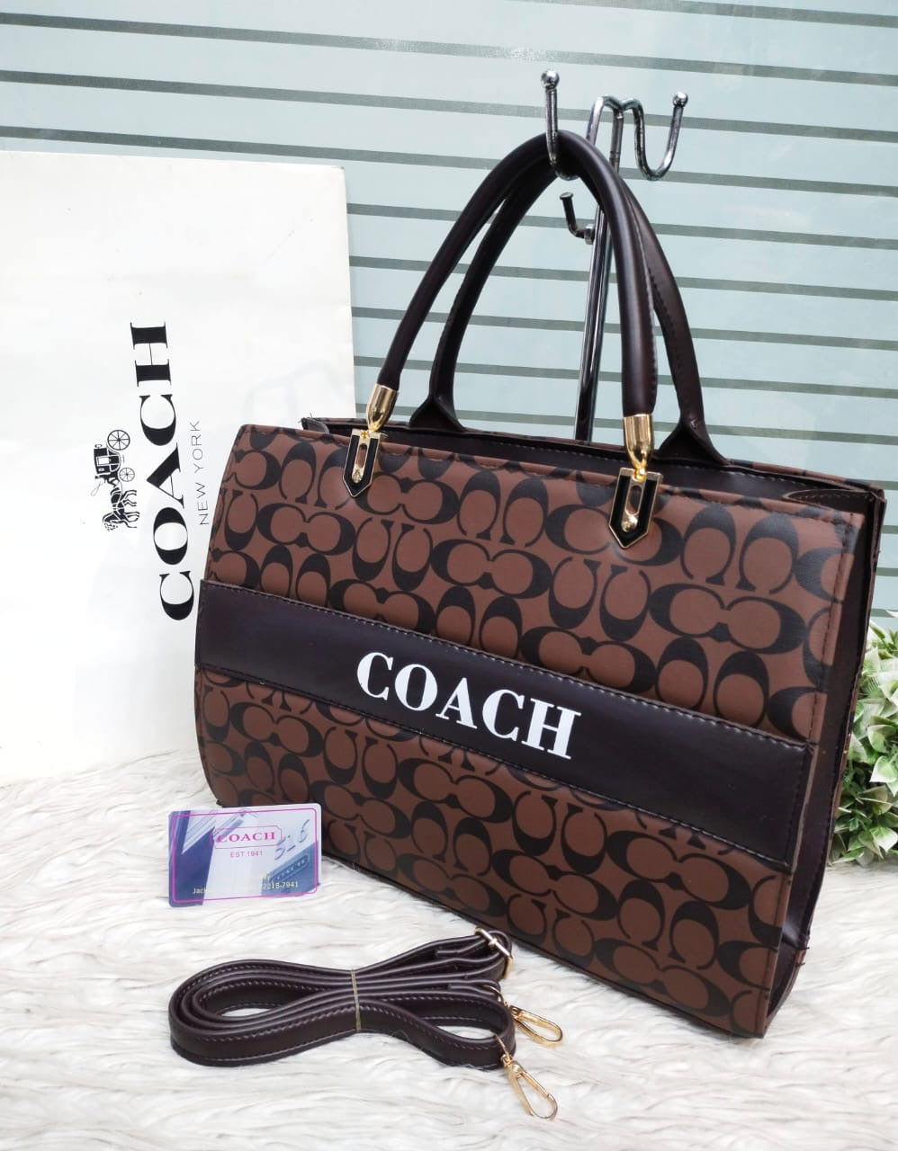 Coach carry