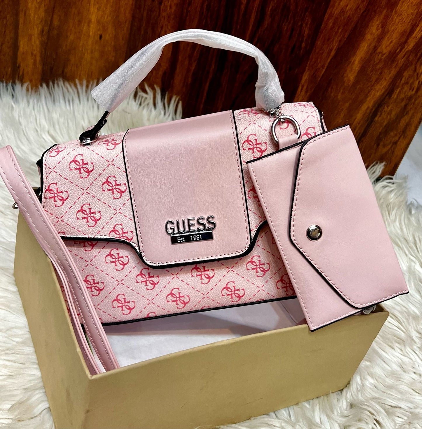 Guess Crossbody