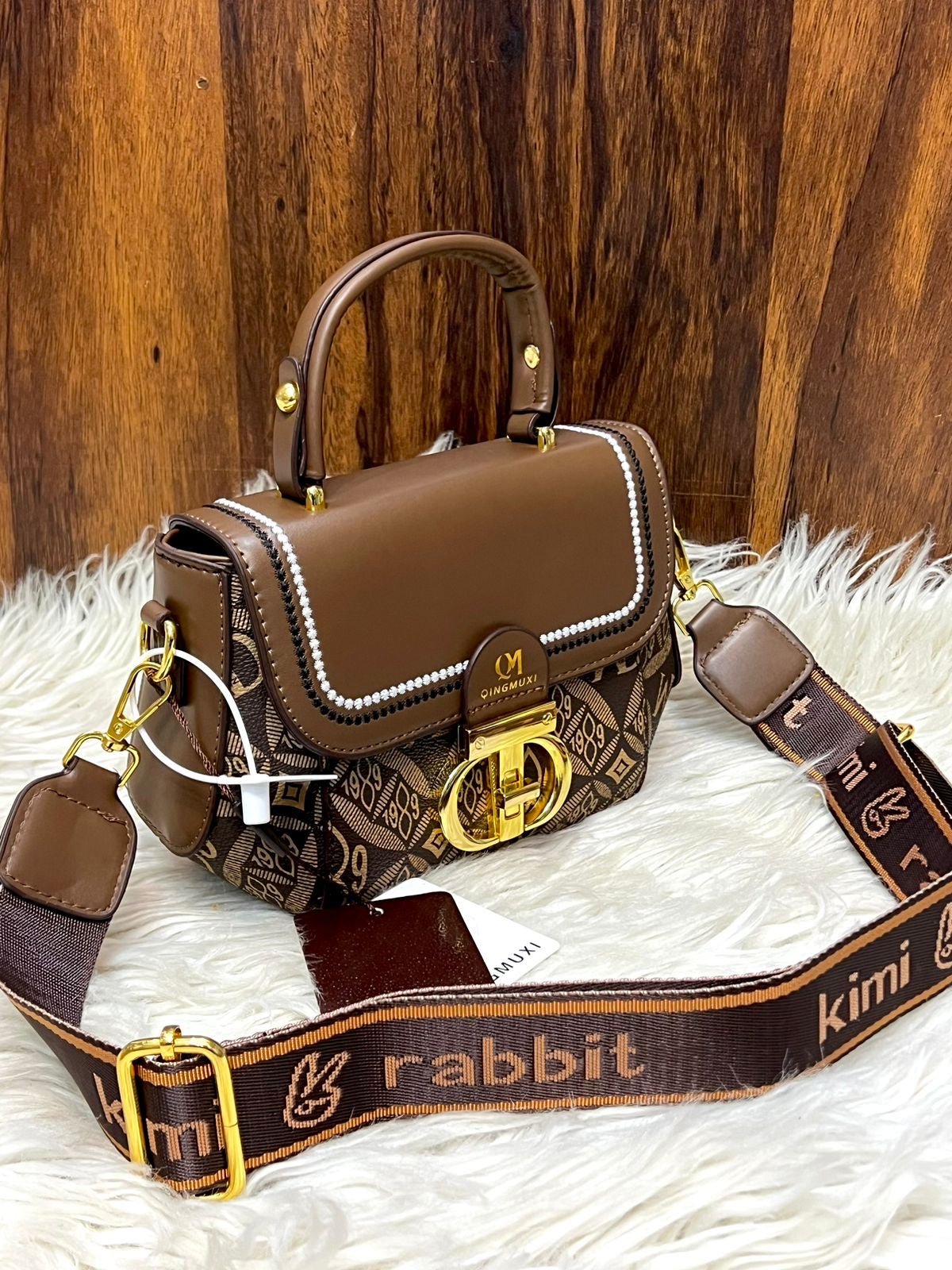 LEO CROSSBODY