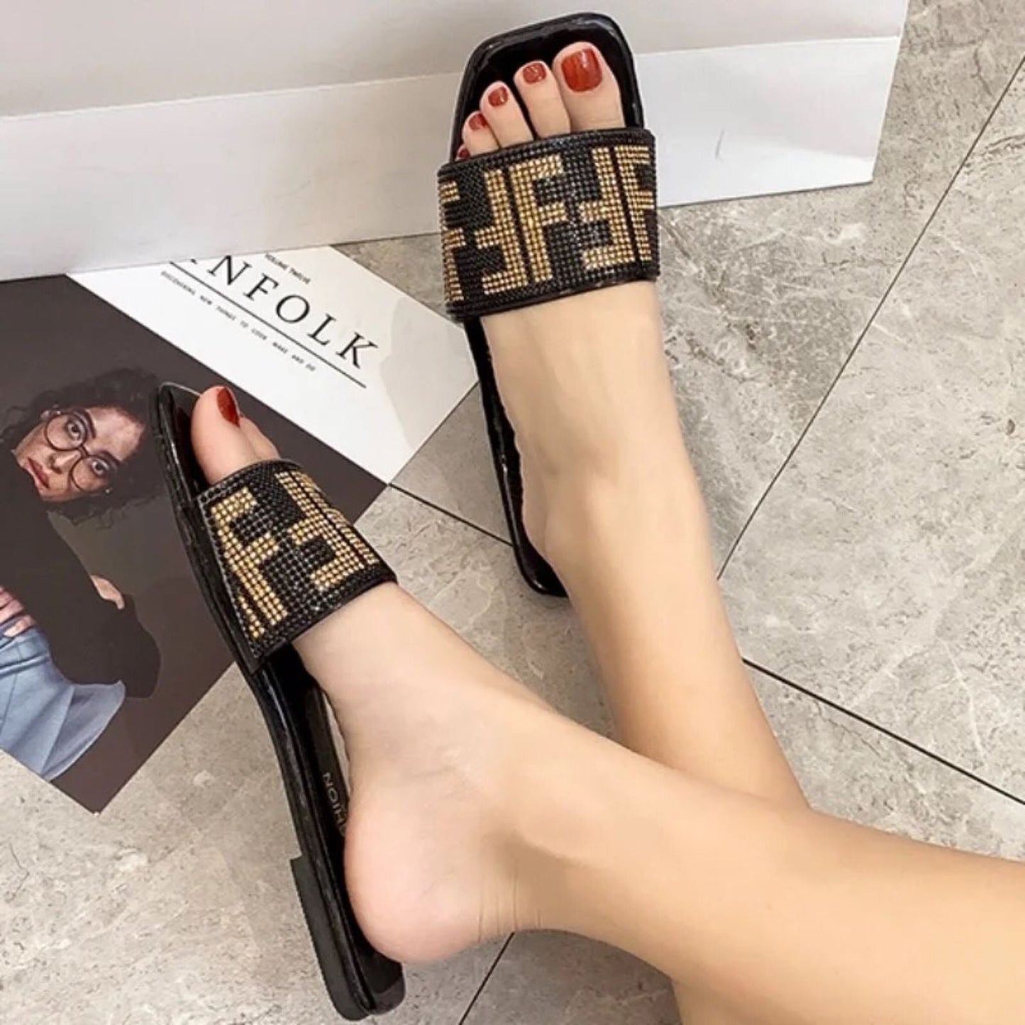 Fendi flats